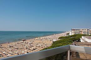 Hotel Rivamare Jesolo