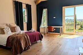 Wine Estate 20m Pool and Cinema