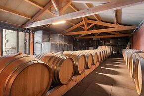 Wine Estate 20m Pool and Cinema