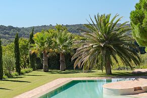 Wine Estate 20m Pool and Cinema