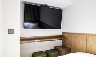 Sinchon APL Hotel