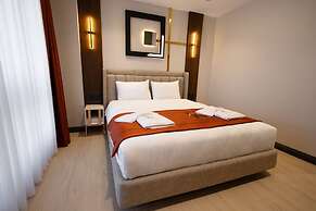 Nearest Airport Hotel