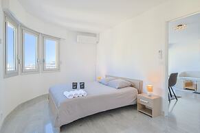 222 - L Azur in Cannes