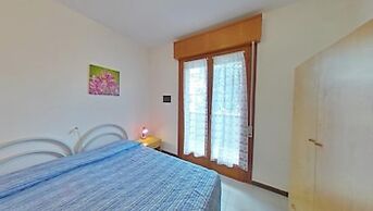 Practical and Spacious Flat