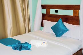 The Grand Brystal Hotel