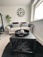 Sapphire 1BR House Pet Friendly NR Addenbrookes