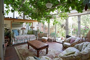 Observatory House 9BR NR Universal With Pool