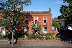 Observatory House 9BR NR Universal With Pool