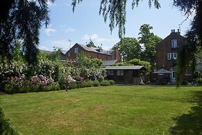 Observatory House 9BR NR Universal With Pool