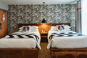 The Grove Hotel