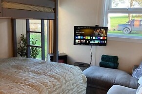 Wimbleball Lake View Cabin Sleeps up to 3