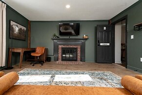 The Inn at Fireside Tavern Sherborn