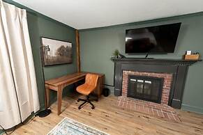 The Inn at Fireside Tavern Sherborn