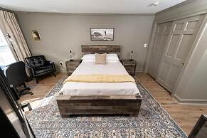 The Inn at Fireside Tavern Sherborn