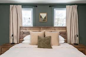 The Inn at Fireside Tavern Sherborn