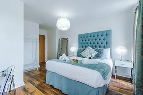 NEW Stunning City Centre Flat Amazing Location