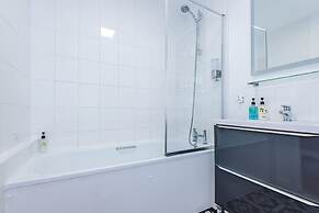 NEW Stunning City Centre Flat Amazing Location