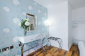 NEW Stunning City Centre Flat Amazing Location