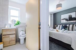 New Stunning Flat Perfect for Business Sleeps 3