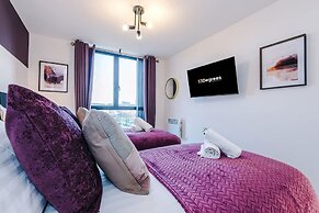 Stunning 2-bed Flat Amazing Location Sleeps 4