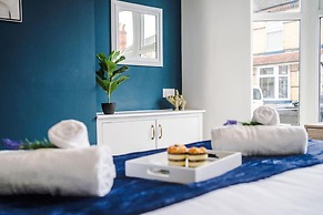 Ideal for Contractors Long Term Stays Sleeps 8