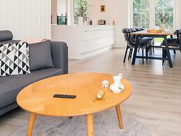 5 Star Holiday Home in Brovst