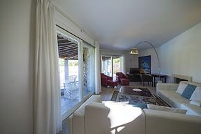 Nicolaus Prime Pool Villas Villas Resort