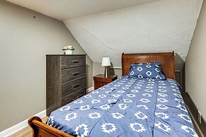 Near I-95 & Rhode Island Border! Pet-friendly Home