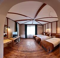 DIAMOND KORU HOTEL