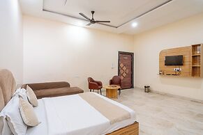 Hotel Entry Point