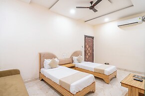Hotel Entry Point