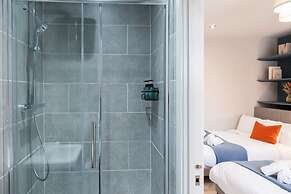 Somers Suites Apartments-central-high Spec-sleep 6