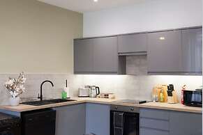 Bright 2-bed Flat - Harrogate Town Centre - 4 Bed