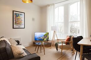 Bright 2-bed Flat - Harrogate Town Centre - 4 Bed