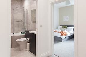 Bright 2-bed Flat - Harrogate Town Centre - 4 Bed