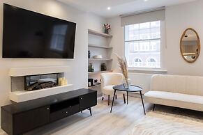 Central Leeds Apartment by Station - Sleeps 7