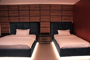 Rhein Suites