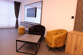 Rhein Suites