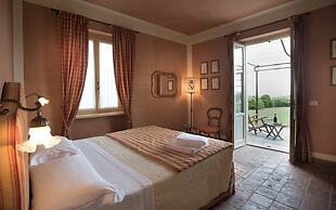 Relais dei Poderi Einaudi