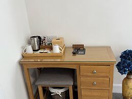 6 Caberfeidh Bed and Breakfast