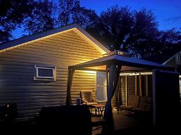 Quiet Heritage Bungalow Entire Home Geodome