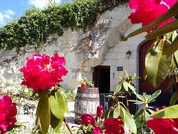 LES TROGLOS DE BEAULIEU