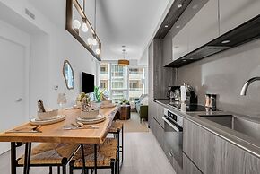 Toronto Riu Residences