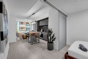 Toronto Riu Residences