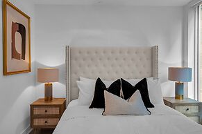 Toronto Riu Residences