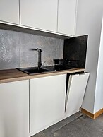 Coastline Residence - Designer Stay
