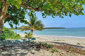 Pool & Hot Tub Access! Tranquil Vieques Casita