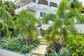 Pool & Hot Tub Access! Tranquil Vieques Casita