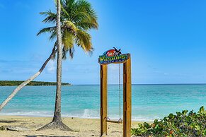 Pool & Hot Tub Access! Tranquil Vieques Casita