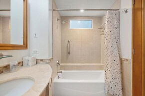Condado Lagoon - Lux Waterfront Studios